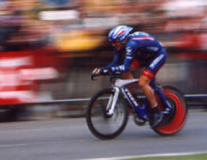 Armstrong-TDFrance.jpg