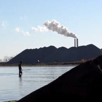 pollution air water wading in lake erie-mcorbley