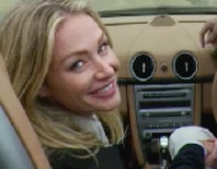 portia-derossi-shift_movie.jpg