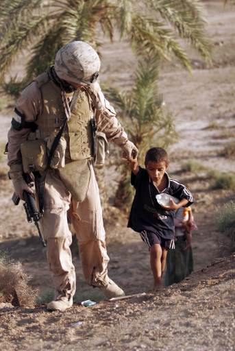 soldier-walks-w-child