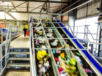 Waste restaurants Parisian reuse-Suez-environnement